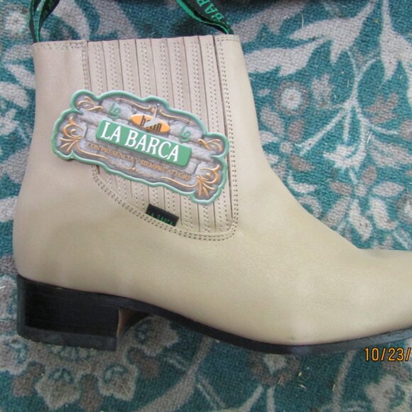 Men's 10 1/2 Ankle Boots - Picture 2 of 5